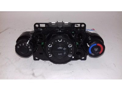 MANDO CALEFACCIÓN FORD FIESTA 2017