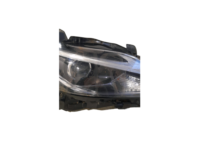 FARO DELANTERO DERECHO LEXUS CT 200H 2019