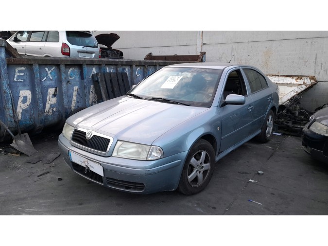 MANDO ELEVALUNAS DELANTERO DERECHO SKODA OCTAVIA 2004