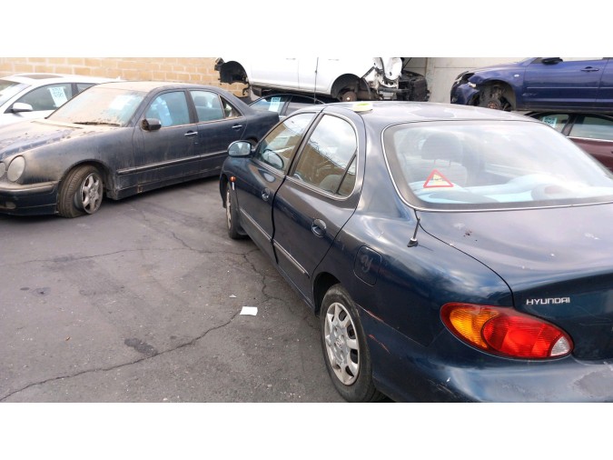 ELEVALUNAS DELANTERO IZQUIERDO HYUNDAI LANTRA 2000