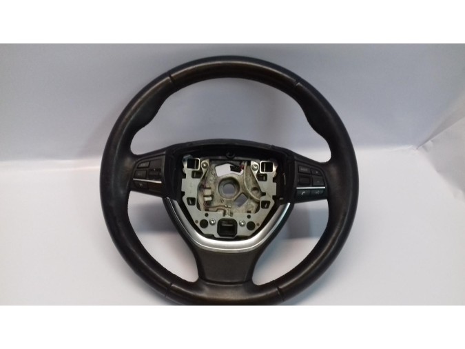VOLANTE MERCEDES C CLASS 2014