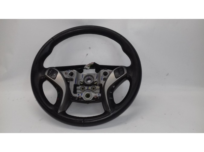 VOLANTE HYUNDAI I30 2015