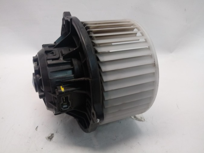 MOTOR DEL CALENTADOR SO HYUNDAI I30 2015