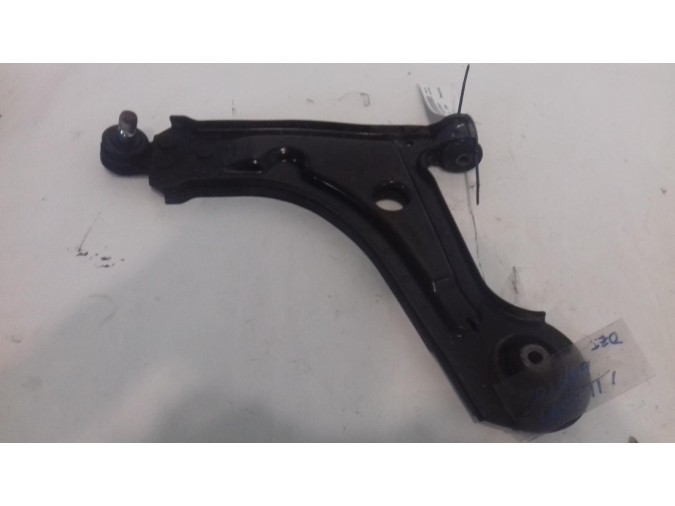 TRAPECIO INFERIOR DELANTERO IZQUIERDO CHEVROLET LACETTI 2006