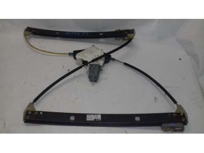 ELEVALUNAS DELANTERO DERECHO AUDI A4 2012