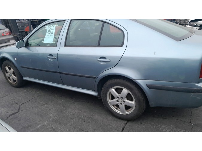 Autorradio SKODA OCTAVIA 2003