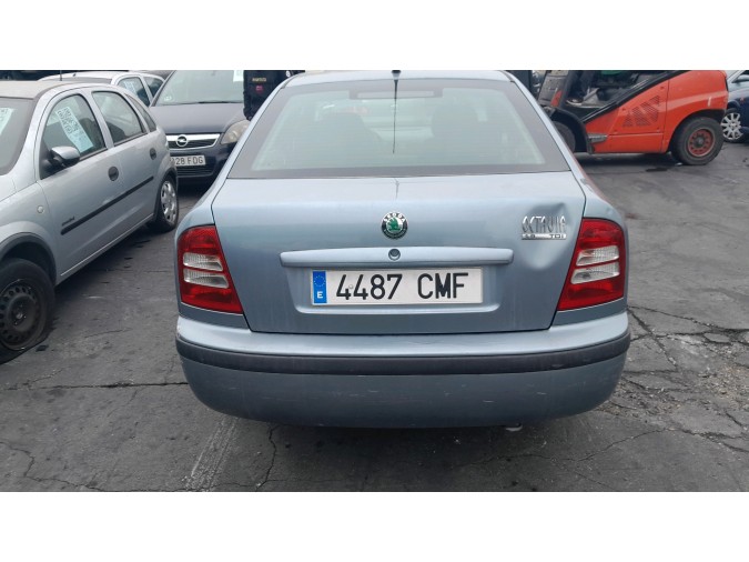 Autorradio SKODA OCTAVIA 2003