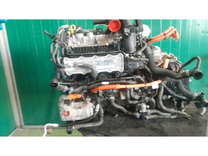 MOTOR CON ACCESORIOS Y CAJA DE CAMBIOS VOLKSWAGEN GOLF GTE 2015