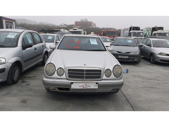 BRAZO SUSPENSION SUPERIOR TRASERO IZQUIERDO MERCEDES E 240 1997