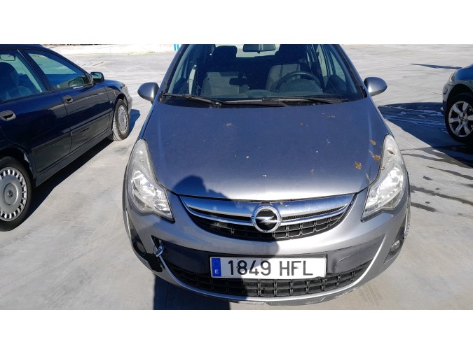 FARO ANTINIEBLA DERECHO OPEL CORSA 2011