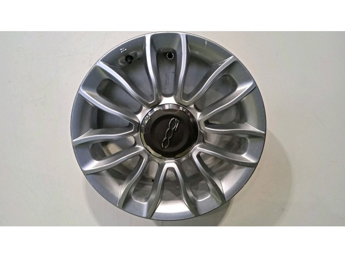 LLANTA FIAT 500L 2015