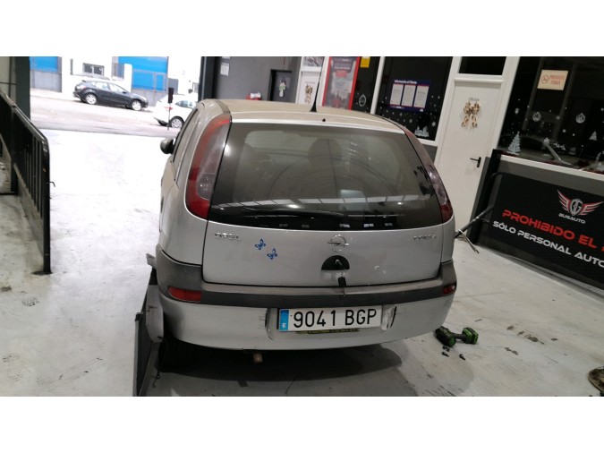 FARO ANTINIEBLA TRASERO IZQUIERDO OPEL CORSA 2001