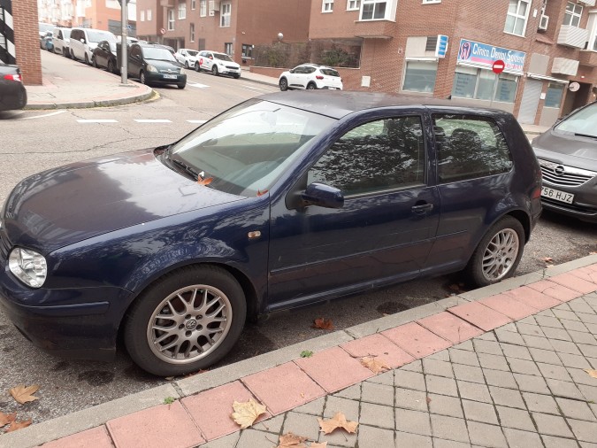CERRADURA CAPO VOLKSWAGEN GOLF 1999