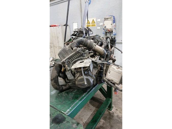 MOTOR CON ACCESORIOS Y CAJA DE CAMBIOS PEUGEOT 306 2001