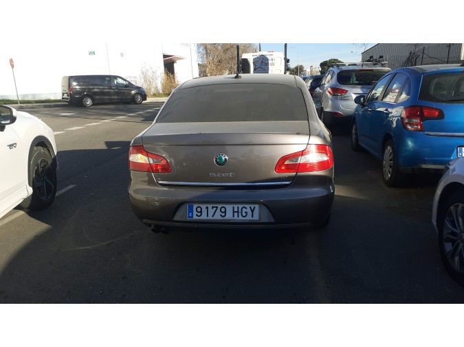 CINTURON SEG.DL.D. SKODA SUPERB 2011