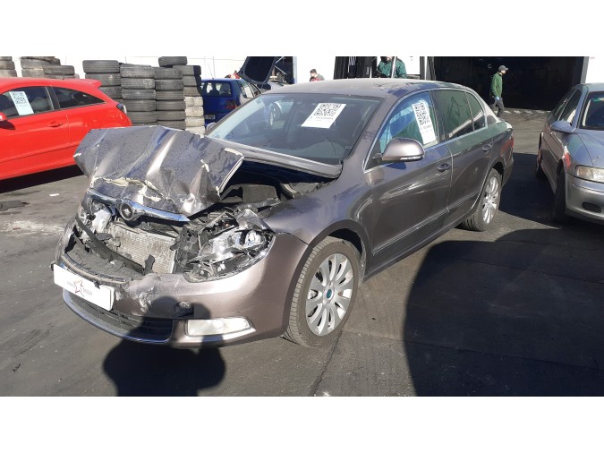 CINTURON SEG.TR.D. SKODA SUPERB 2011