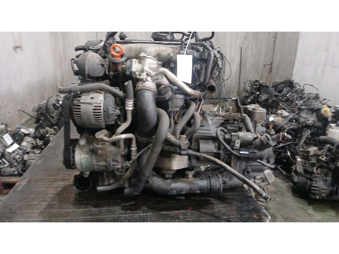 MOTOR CON ACCESORIOS Y CAJA DE CAMBIOS VOLKSWAGEN PASSAT 2006