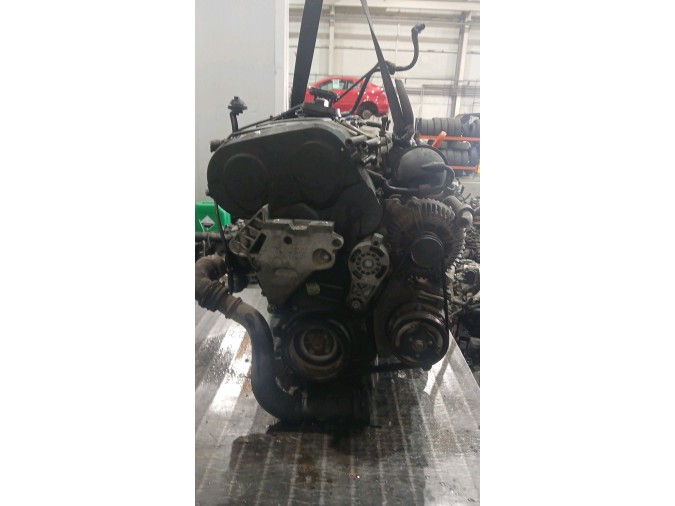 MOTOR CON ACCESORIOS Y CAJA DE CAMBIOS VOLKSWAGEN PASSAT 2006