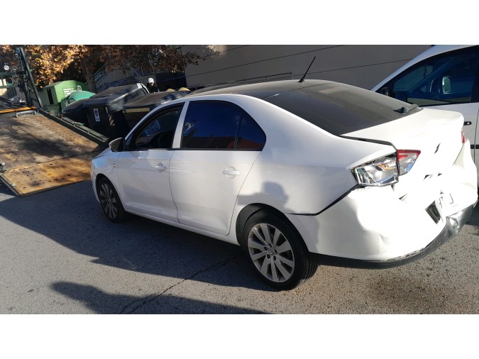 ELEVALUNAS TRASERO DERECHO SEAT TOLEDO 2013