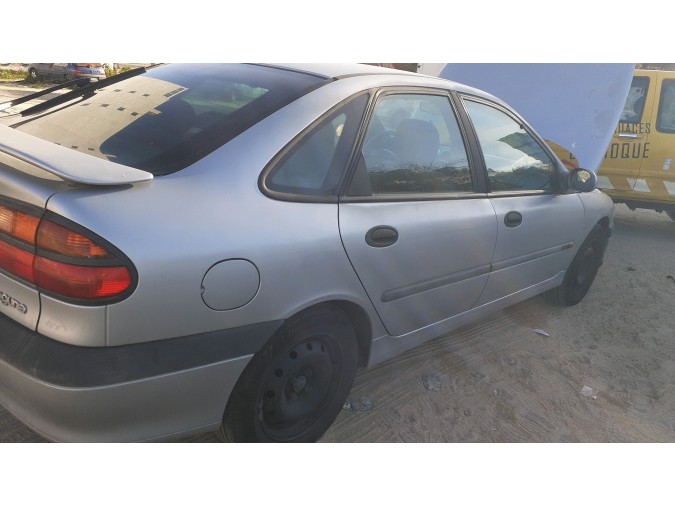 Intercooler RENAULT LAGUNA 1999