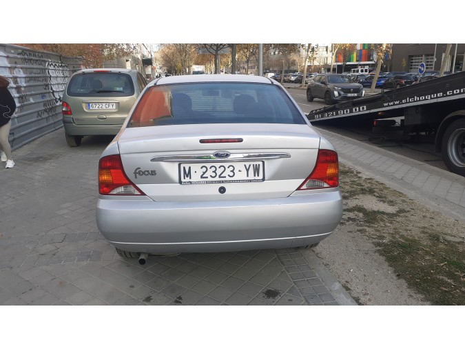 PANEL DELANTERO FORD FOCUS 2000
