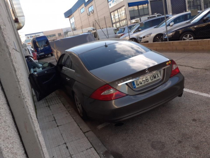 Coche despiece completo MERCEDES CLASE CLS 00149334