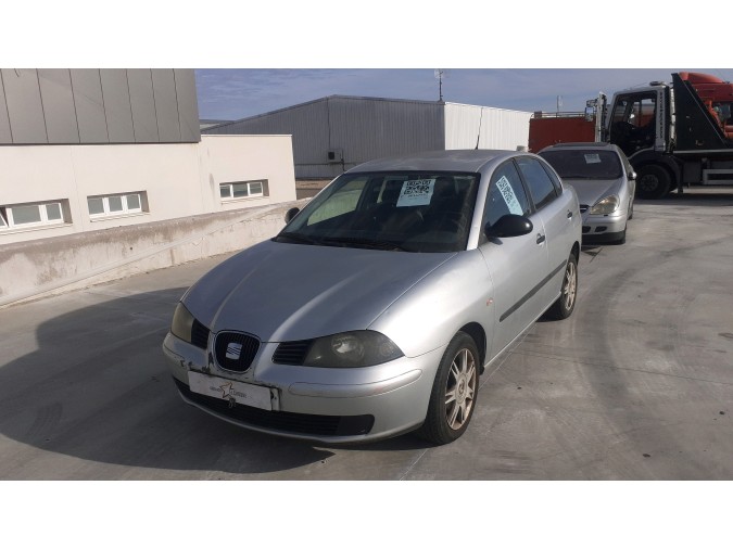 ELEVALUNAS DELANTERO IZQUIERDO SEAT CORDOBA 2005