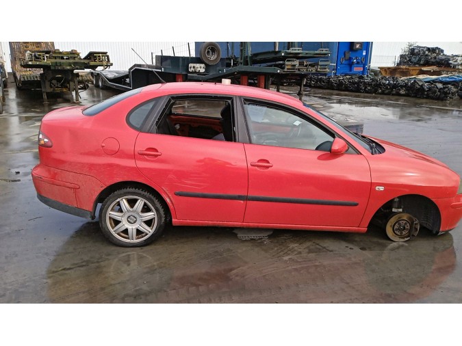 MANDO ELEVALUNAS DELANTERO DERECHO SEAT CORDOBA 2003