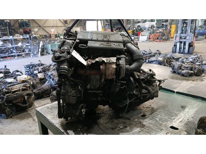 MOTOR CON ACCESORIOS Y CAJA DE CAMBIOS PEUGEOT 207 2009
