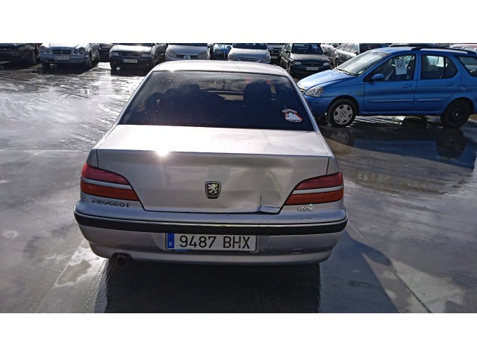 PARAGOLPES DELANTERO PEUGEOT 406 2001