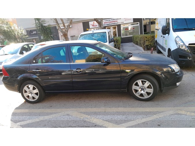 PANEL DELANTERO FORD MONDEO 2005