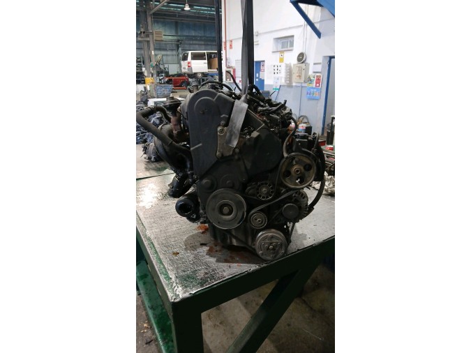 Motor CITROEN XSARA 2004