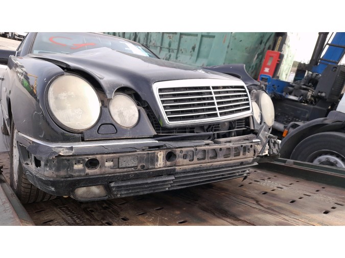 PINZA FRENO TRASERA DERECHA MERCEDES E 300 TURBODIESEL 1998