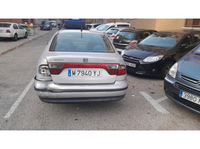 FARO DELANTERO IZQUIERDO SEAT TOLEDO 1999