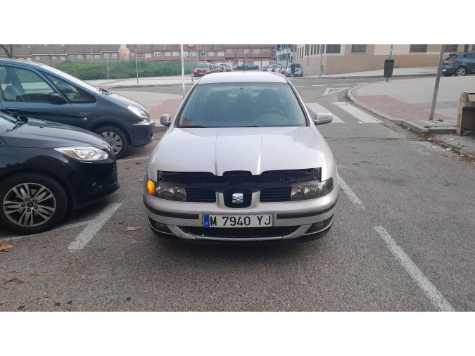 FARO DELANTERO IZQUIERDO SEAT TOLEDO 1999