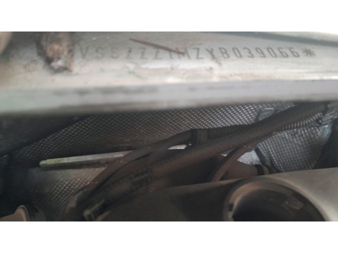 FARO DELANTERO IZQUIERDO SEAT TOLEDO 1999