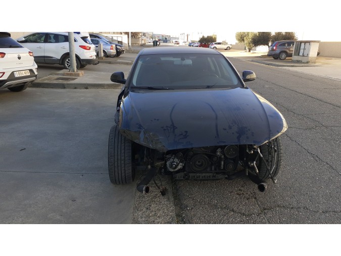 REVESTIM.BANDEJA TRA AUDI A4 2008