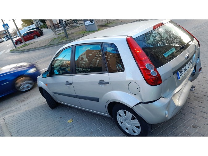 MECANICA TRASERA	 FORD FIESTA 2006