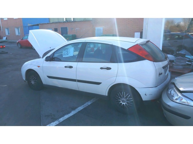 Intercooler FORD FOCUS 2001