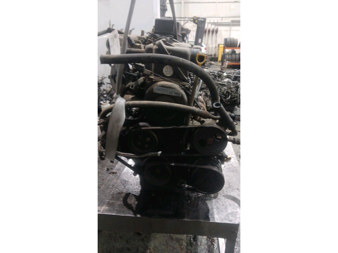 MOTOR CON ACCESORIOS Y CAJA DE CAMBIOS HYUNDAI ATOS 1999
