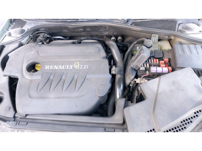 Intercooler RENAULT LAGUNA 2004