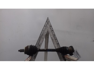 TRANSMISION DELANTERA IZQUIERDA VOLKSWAGEN POLO 2006
