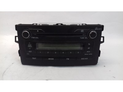 RADIO CD SO TOYOTA AURIS 2011