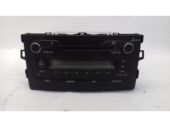 RADIO CD SO TOYOTA AURIS 2011