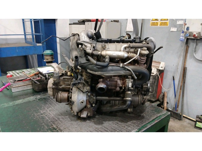Motor CITROEN C5 2002