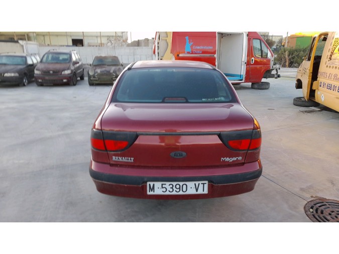 PRETENSOR CINTURÓN DELANTERO DERECHO RENAULT MÉGANE CLASSIC 1998