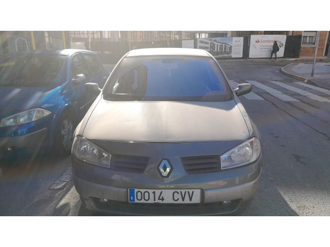 Autorradio RENAULT MÉGANE 2004