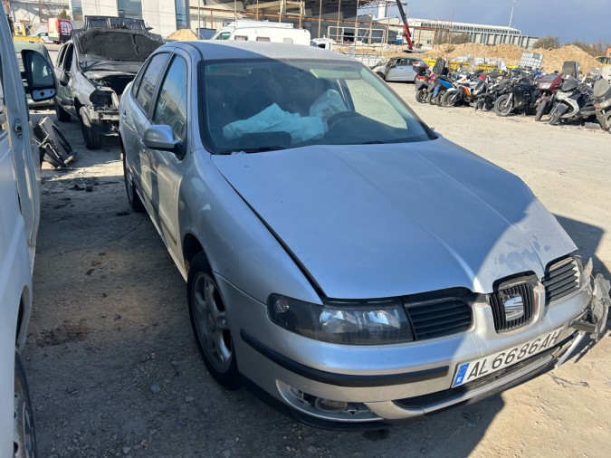 ELEVALUNAS DELANTERO IZQUIERDO SEAT TOLEDO 2000