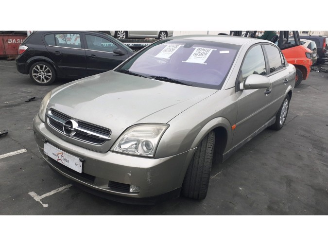 PUERTA TRASERA IZQUIERDA OPEL VECTRA 2002
