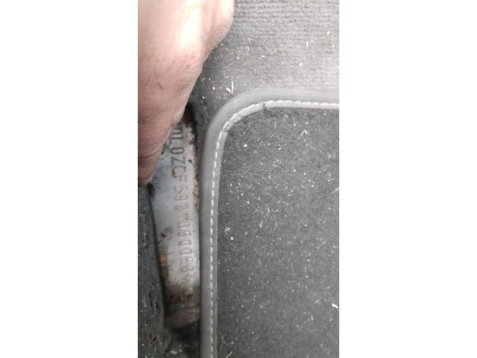 PUERTA TRASERA IZQUIERDA OPEL VECTRA 2002